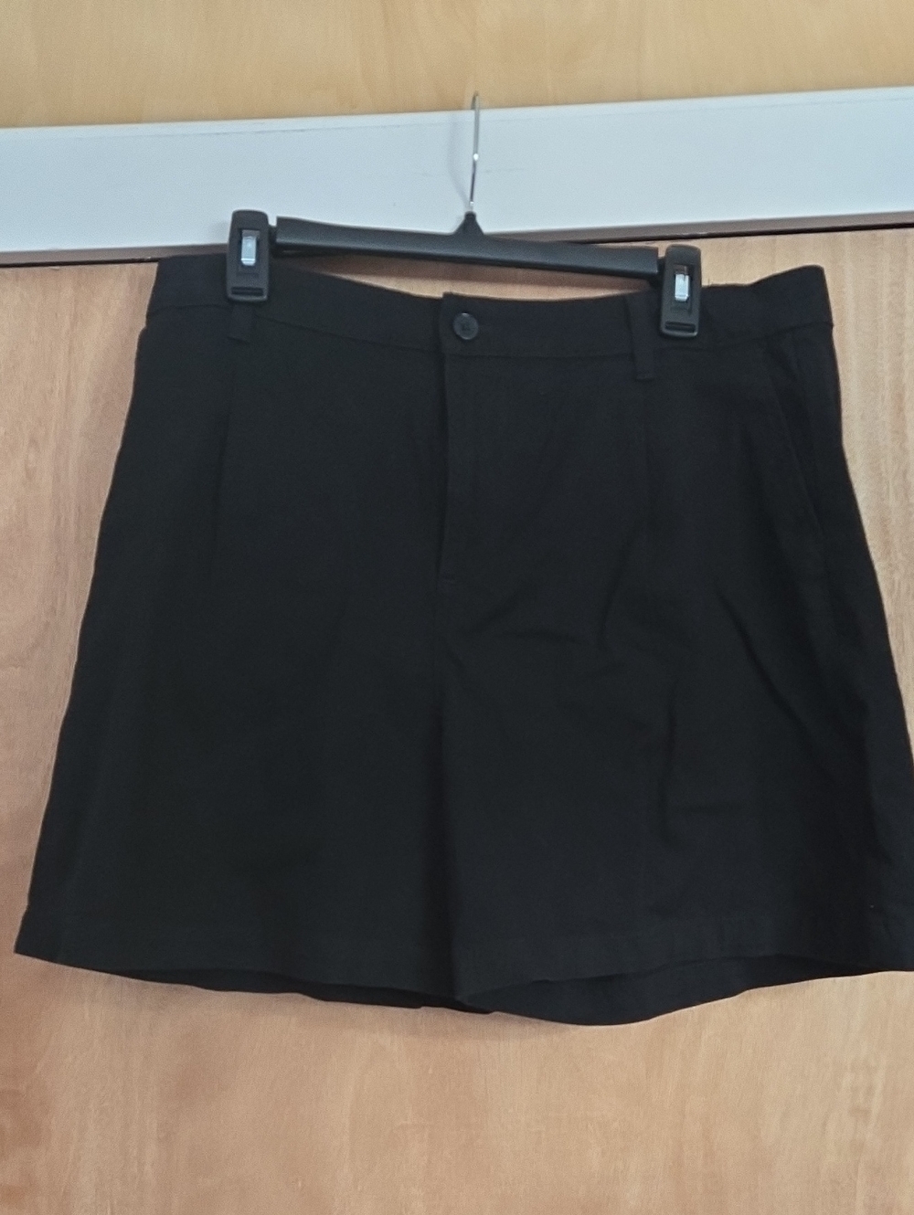 Women's Black Tailored Shorts